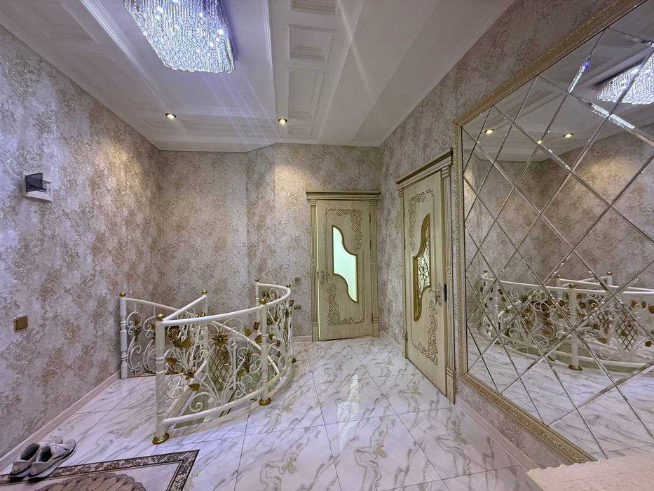 ПРОДАЕТСЯ 4/0-1/6 Новостройка ЖК Дархан 130м2