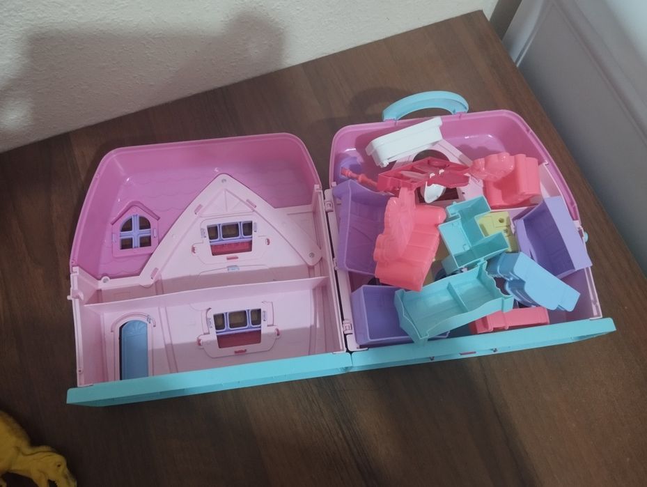 Кукольный домик детский