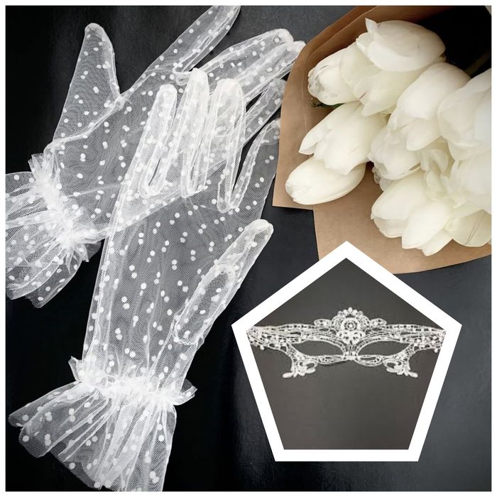 Комплект белая карнавальная маска и перчатки