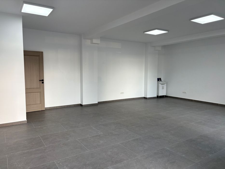 Spatiu comercial de inchiriat