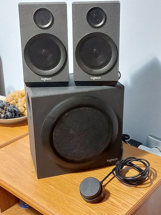 Livrare 5 LEI Boxe PC 2.1 Logitech Z333 40W, subwoofer activ