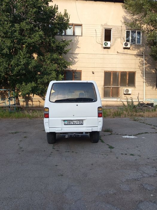 Mitsubishi Delica L300