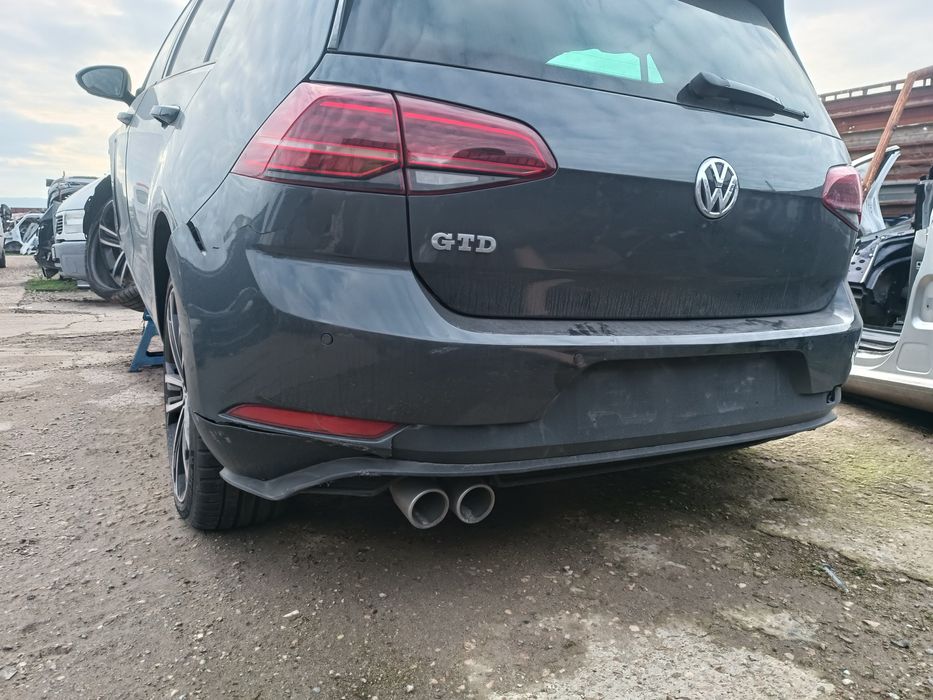 Фолксваген голф 7.5 GTD