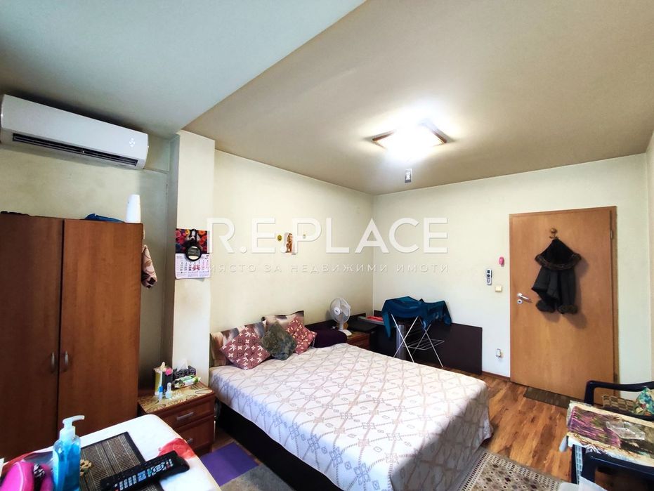 Продава се Двустаен апартамент в Варна, Левски - 88 кв.м за 1072 €/кв.м - Снимка #4