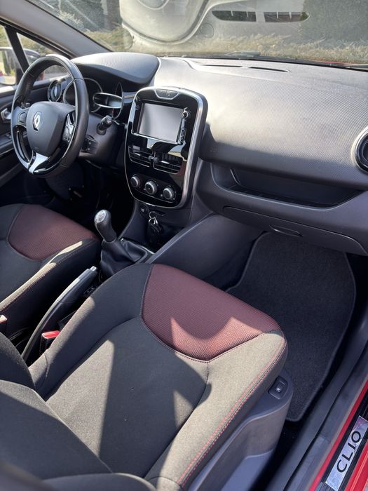 Renault Clio Luxury 2015  1.5 Diesel  Euro5  Masina pentru pretentiosi