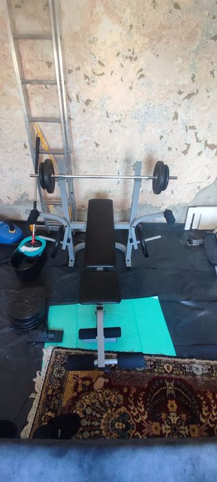 Vând aparatură fitness