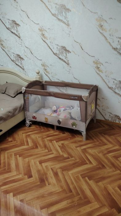 Продаеться маннеж в отличном состояний