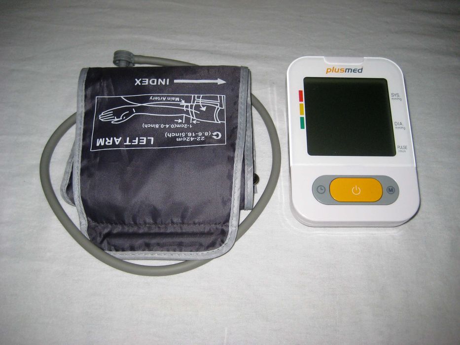 Тонометр Plusmed электронный оригинал идеальном почти новым состоянии!