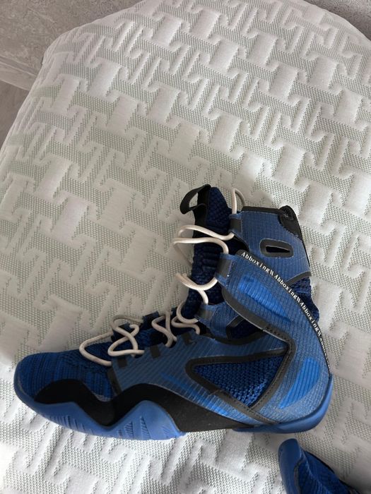 Срочно продам боксерки Abbrand