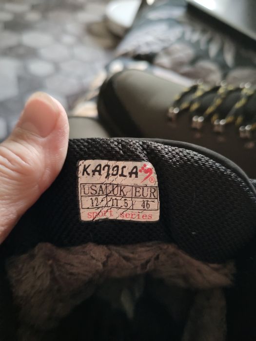 Продам мужские зимние ботинки