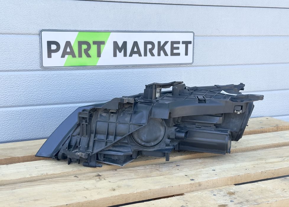 Десен фар AUDI A7 C7 4G 4G8941004AD