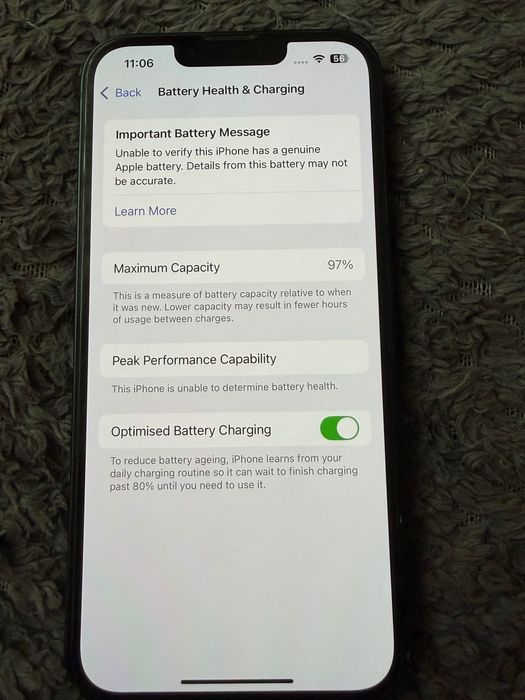 Iphone 13 128 GB midnight със сменена батерия