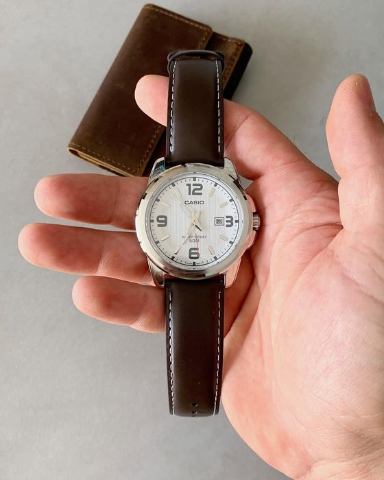 Часы Casio MTP-1314L — мужские часы с кожаным ремнём, оригинал