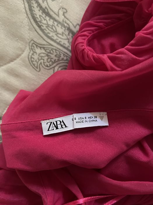 Цикламена рокля ZARA