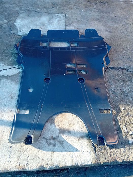 Кора под двигател Ситроен С4