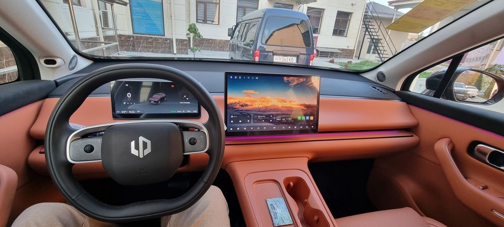 Leapmotor C16 full gibrid 2025 Pachka nataryusga tayyor