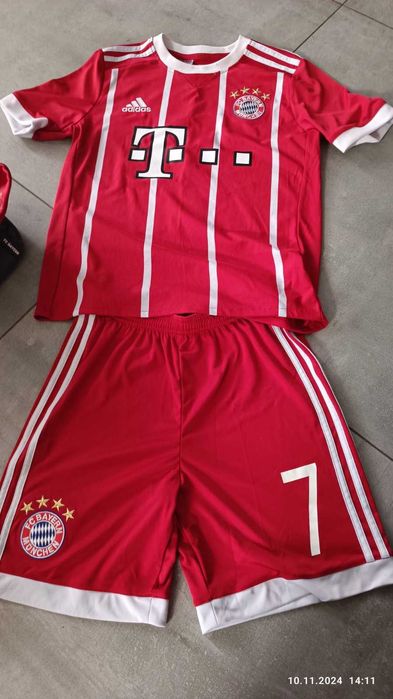 Спортен екип за футбол Bayern Munchen