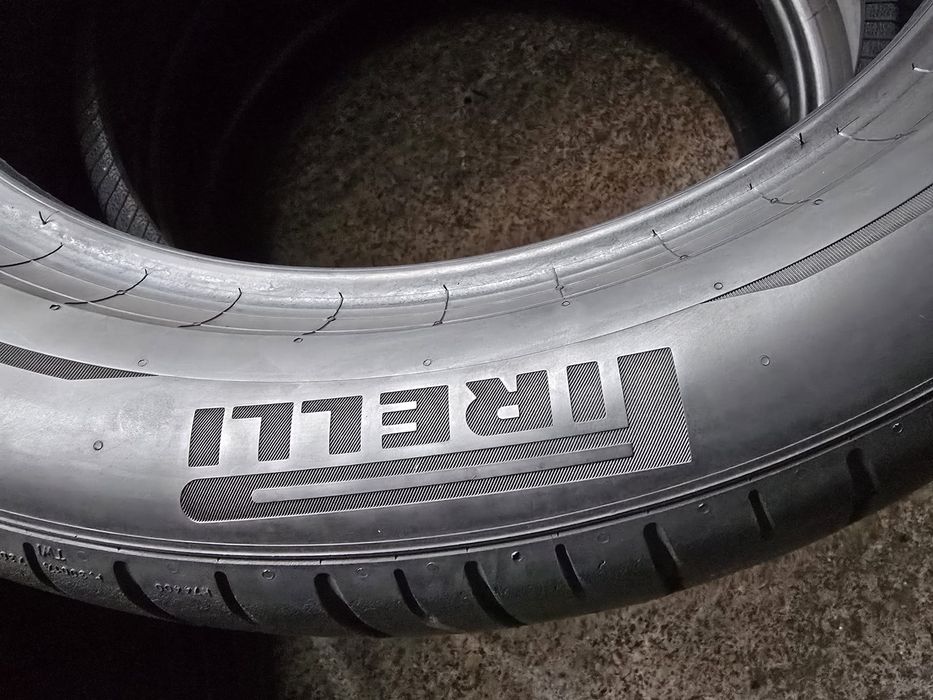 Pirelli 235/50 R19 99W vară