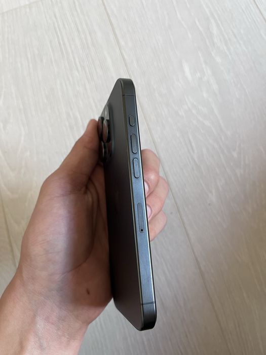 Iphone 15pro с гарантией