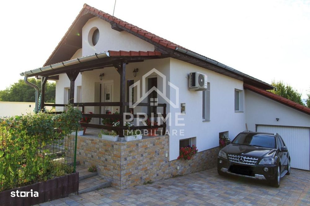 Casa Individuala 6 Camere, 220 Mp, Cu Piscina, Ciugud