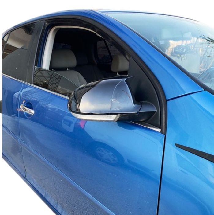 Capace oglinzi Batman style VW Jetta 2005-2010 negru lucios