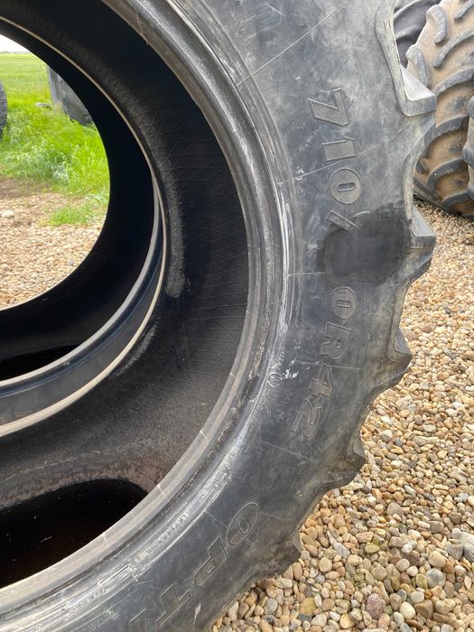 Cauciuc Goodyear 710.70 R42