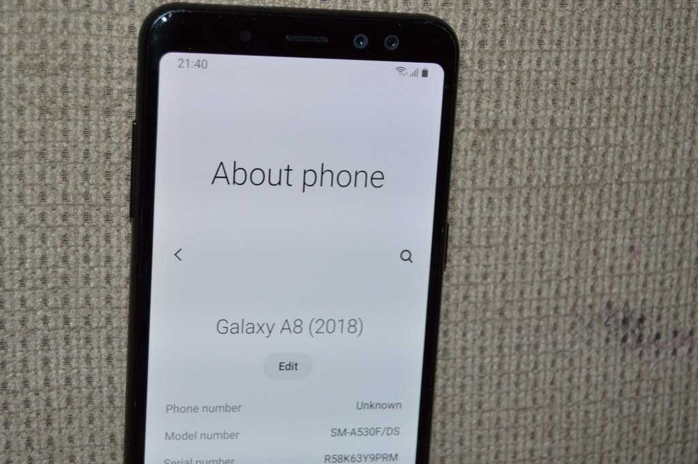 Samsung Galaxy A8 2018 32Gb Dual sim Super Amoled