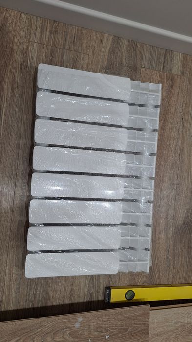 Радиаторы 8 шт!!!