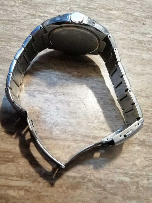 Ceas Festina Model F16483-3  si Festina model F8920/03 (dark blue)