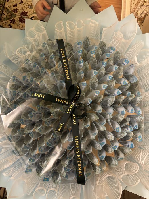 Денежный букет 50 тысяч