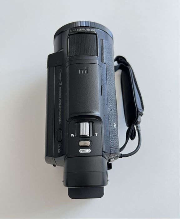 Sony Handycam 4K FDR-AX33 (nefolosită, stare excelentă)