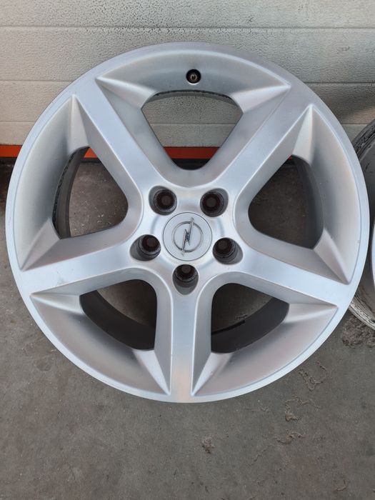 Оригинални джанти за ОПЕЛ ФИАТ СААБ АЛФА OPEL R17 5x110 ET39 7J