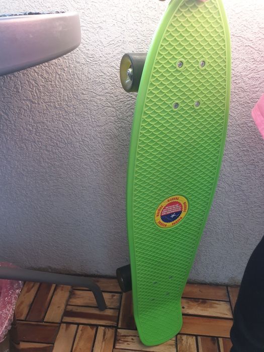 Skateboard de vânzare