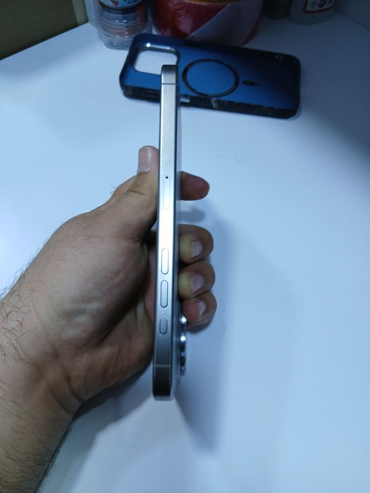 IPhone 15 pro max 512