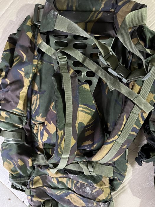 Rucsaci militari camuflaj padure 90 litri