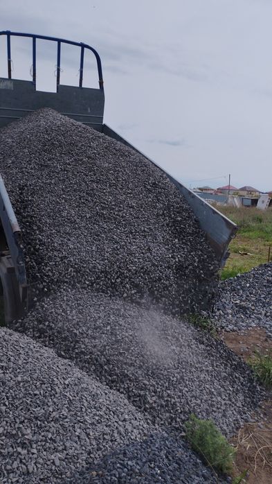 Щебен все фракция до 3 тон