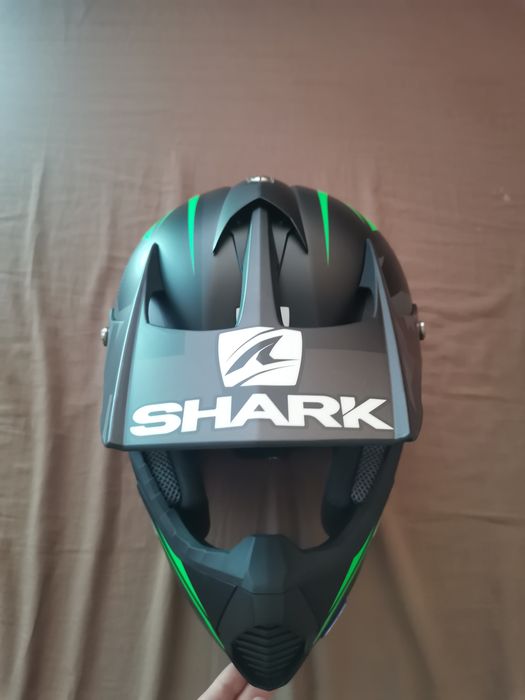 Нова каска за мотор, мотокрос, супермото Shark Varial J. Tixier