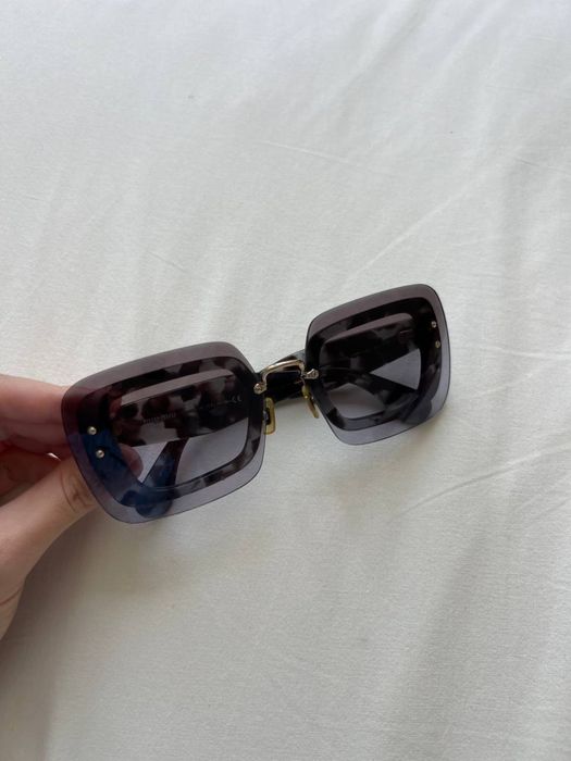 Солнцезащитные очки Miu Miu оригинал