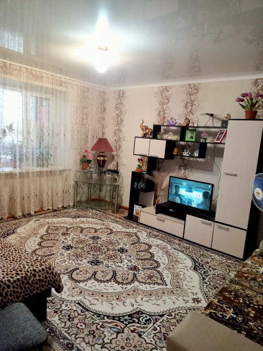 Продаётся 2 комнатная квартира.