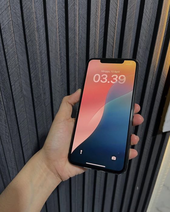 Iphone 11 Pro Max srochna!