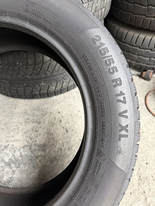 2 anvelope iarna 215/55/17 , 98 V , XL , Continental , 7.4 mm