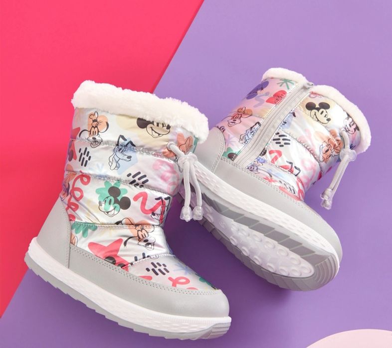 Продавам сладки детски апрески Disney