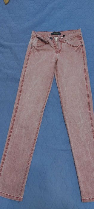 Дамски розови дънки 2 лева