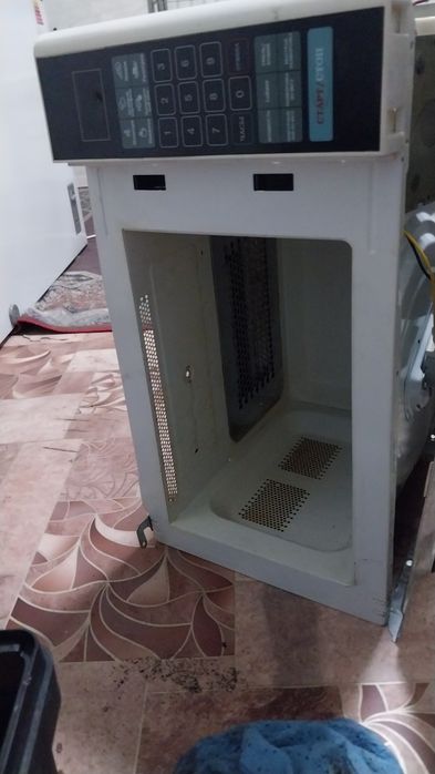 Микроволновка Supra