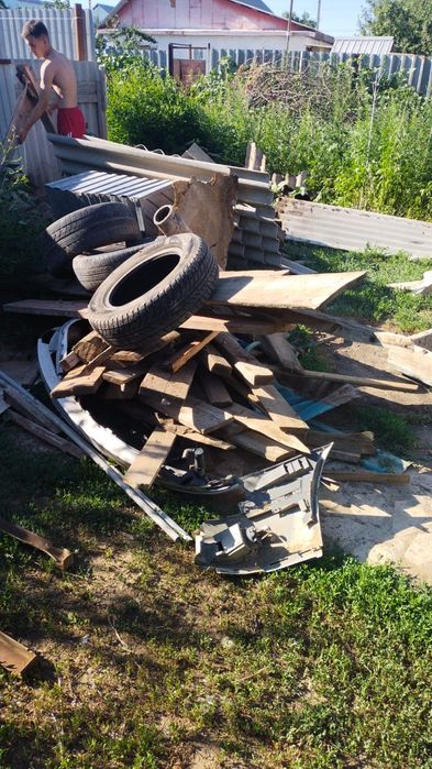 Вывоз мусора с грушяками