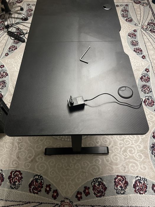 Стол регулируемый defender