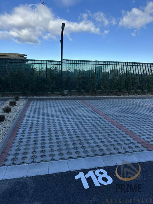 Продава се Тристаен апартамент в Бургас, Изгрев - 109 кв.м за 2097 €/кв.м - Снимка #11