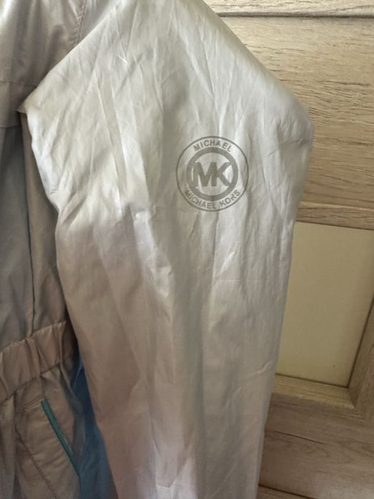 Яке за момиче 122 см