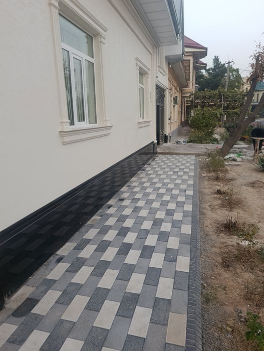 Брусчатка ( Олий сифатида)