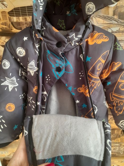 Продам комбинезон [зимний)детский с 0
